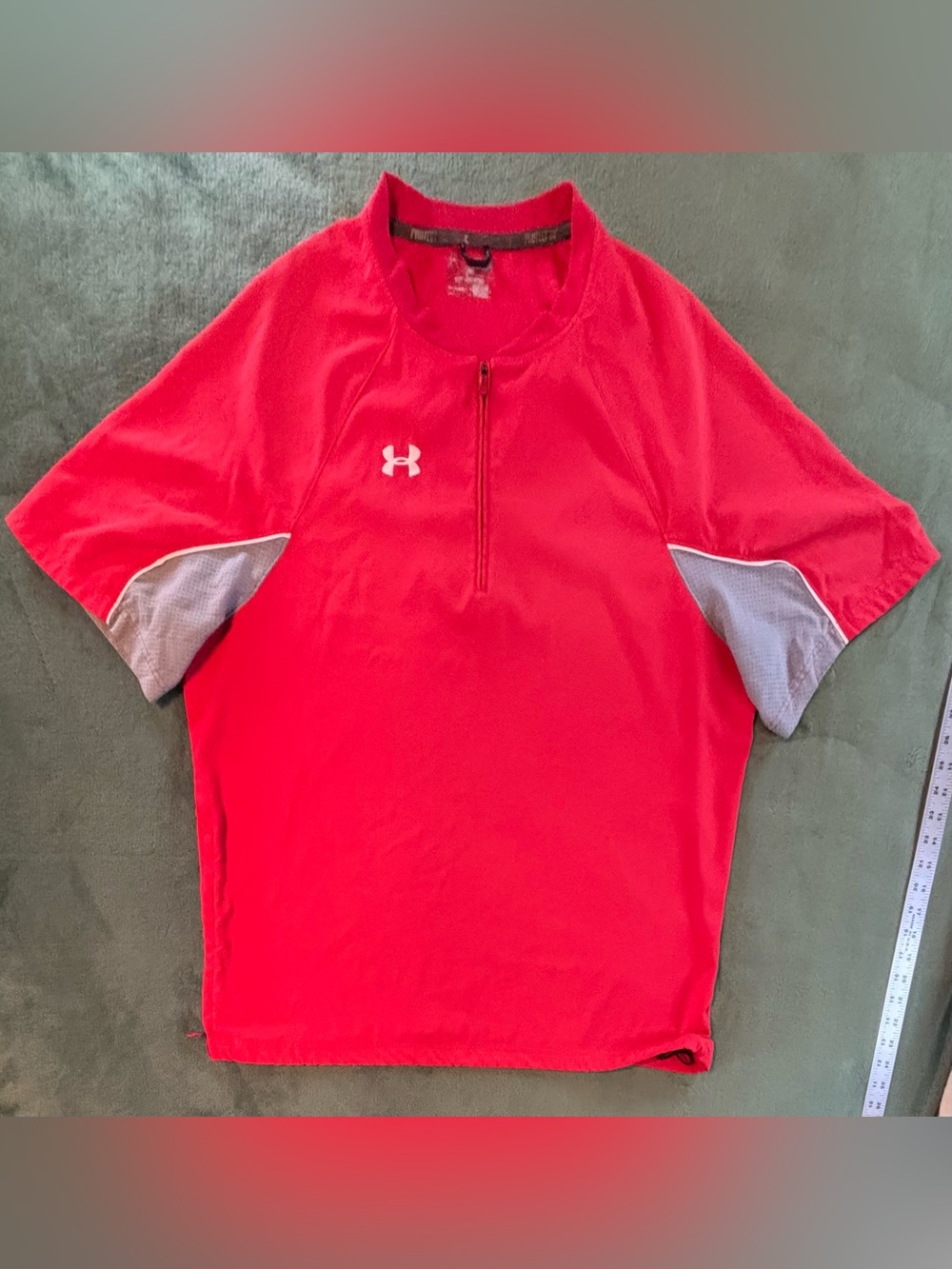 Under Armour Men’s Short-Sleeve Athletic Qtr Zip windbreaker, Size: XL (6570)